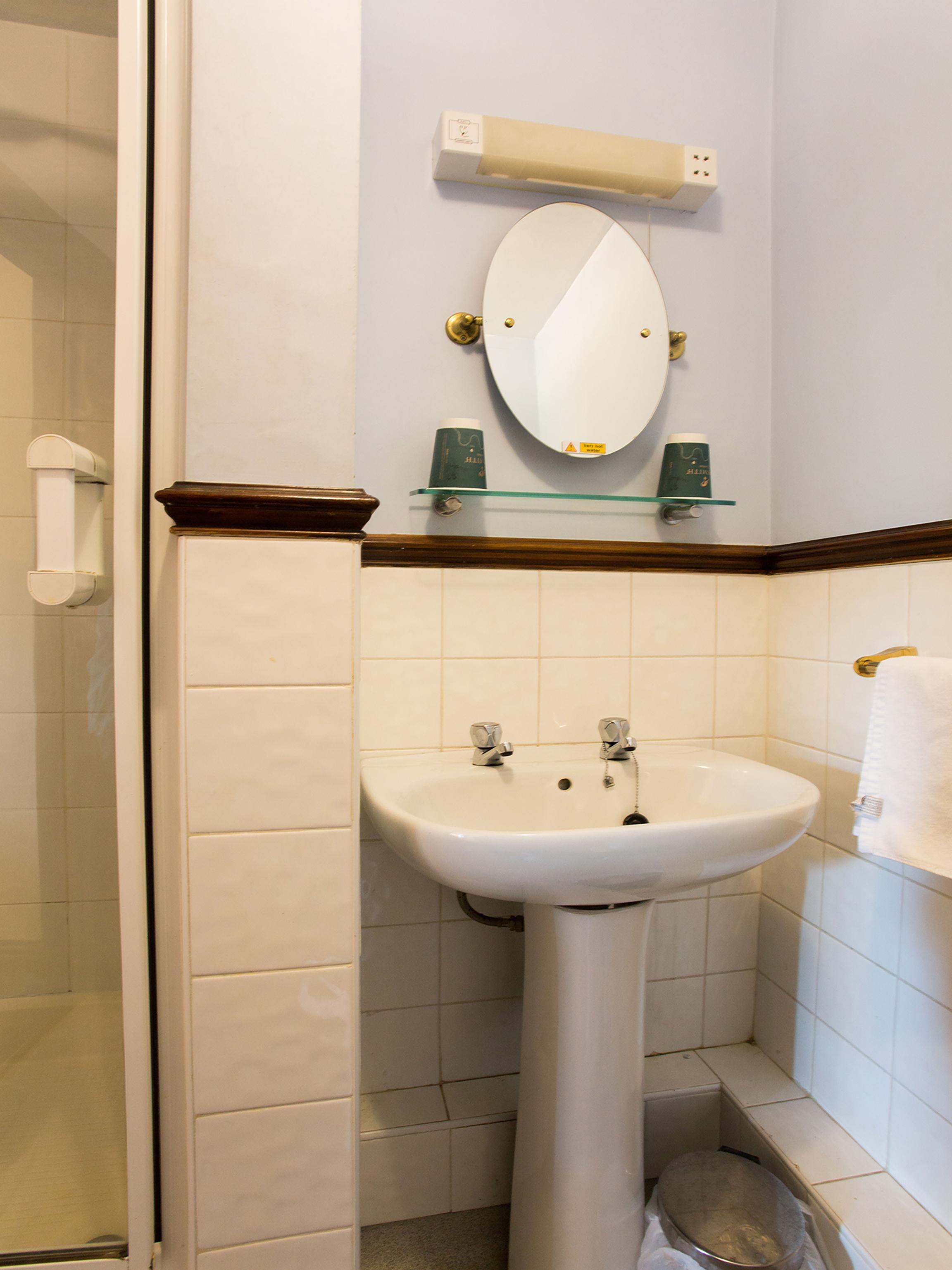 Oyo Ye Olde Bowling Green Inn (Adults Only) Bradwell  المظهر الخارجي الصورة